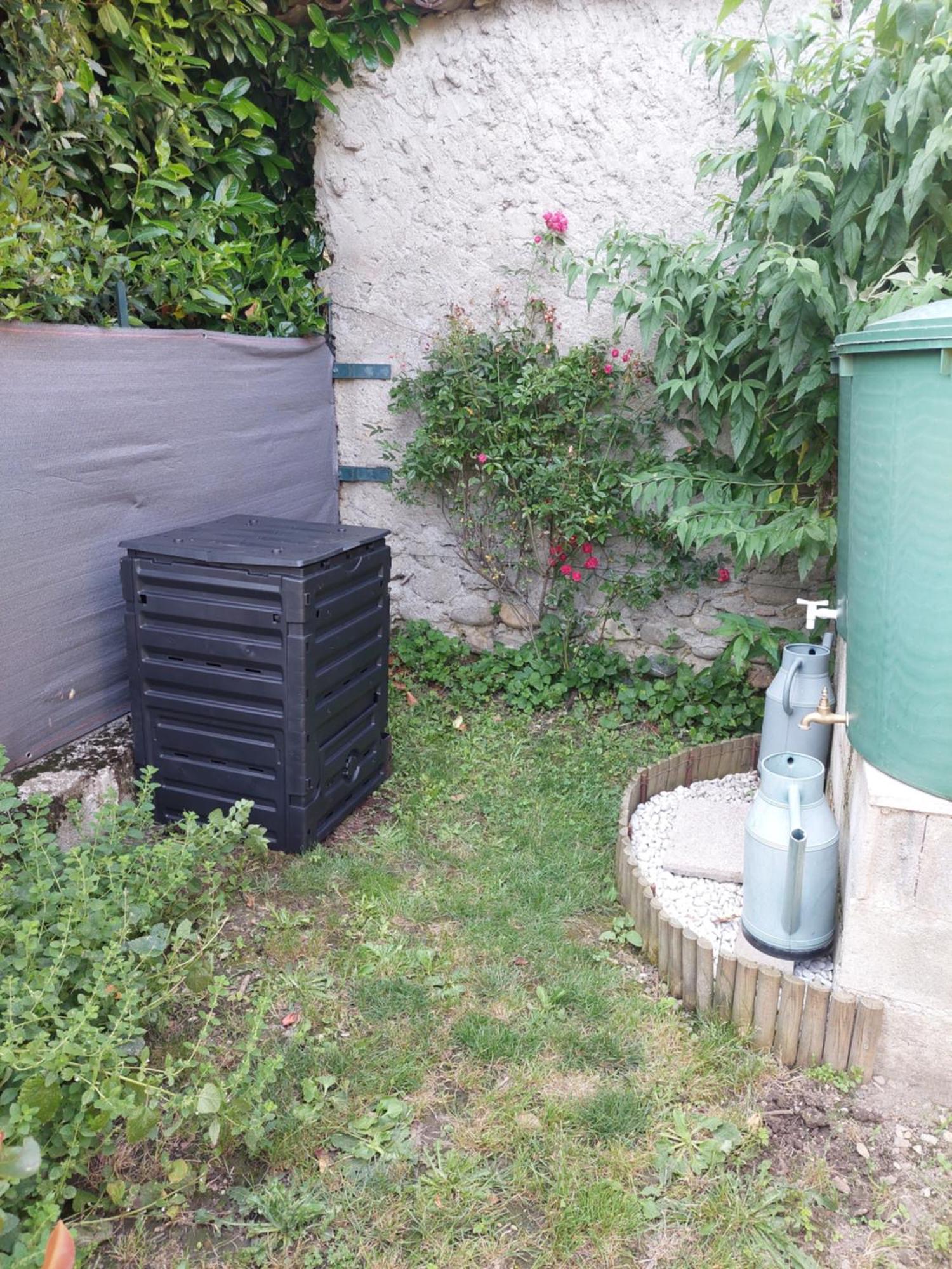 Les Copains D'Abord Villa Beaucroissant Exterior photo